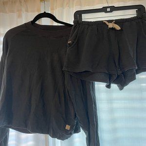 Vuori Sweat Set in Dark Blue/Navy